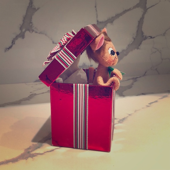 Annalee Christmas Surprise Mouse 🎁 - Picture 3 of 4